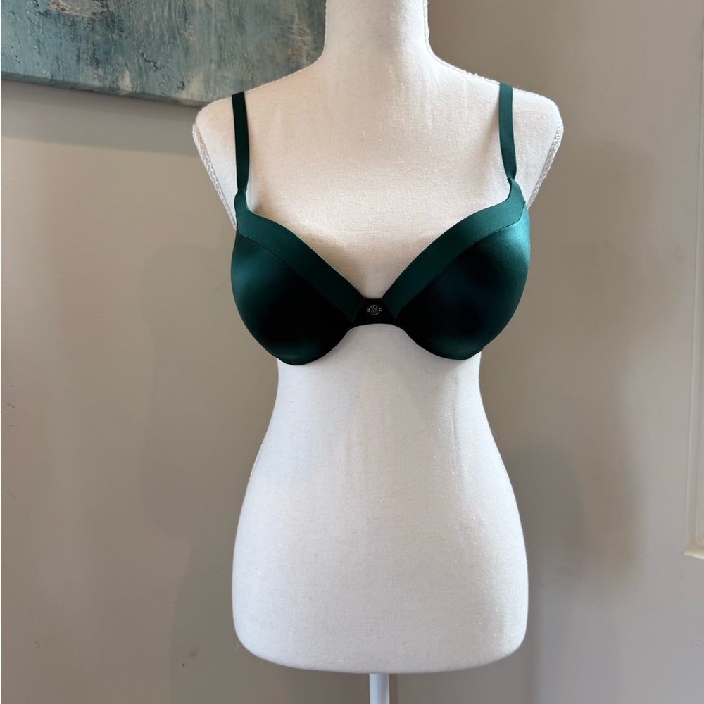 Victoria's Secret Deep Green Bra size 36B